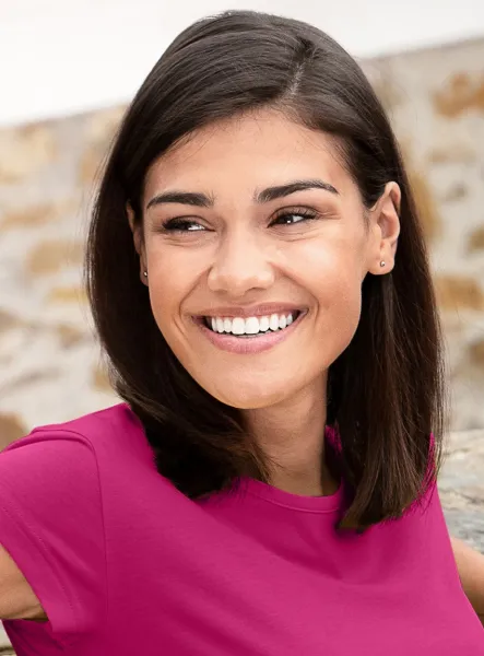 Trendy dames T-shirt - Klassieke ronde halslijn