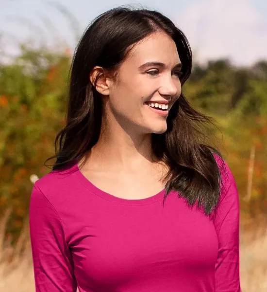 Dames T-shirt met lange mouwen - Diepere ronde halslijn